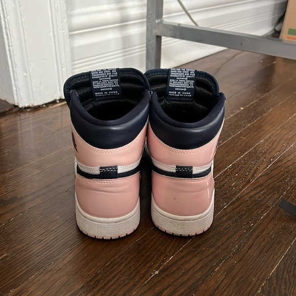Bubblegum Pink Jordan 1 Highs - Picture 3 of 4